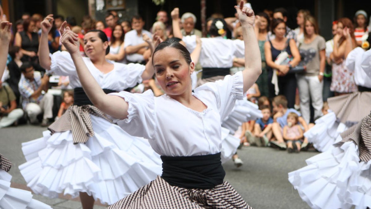 '10, 20, 30!', amb l'Esbart Laurèdia