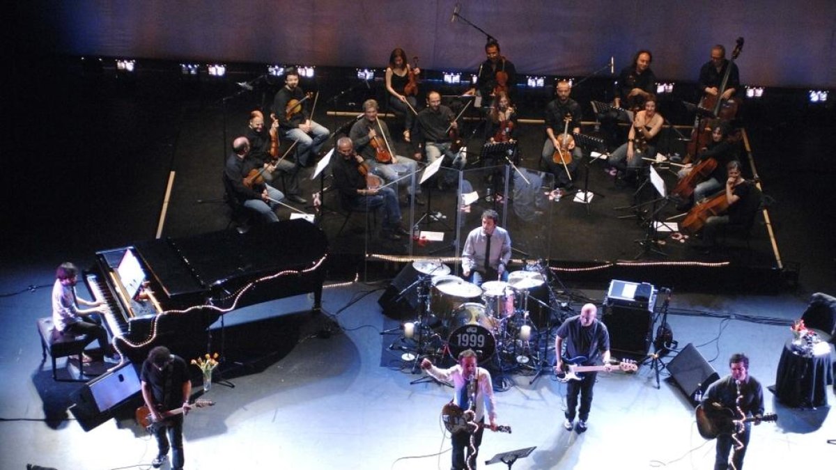 Cultura negocia per portar Love of Lesbian a l'Auditori Nacional