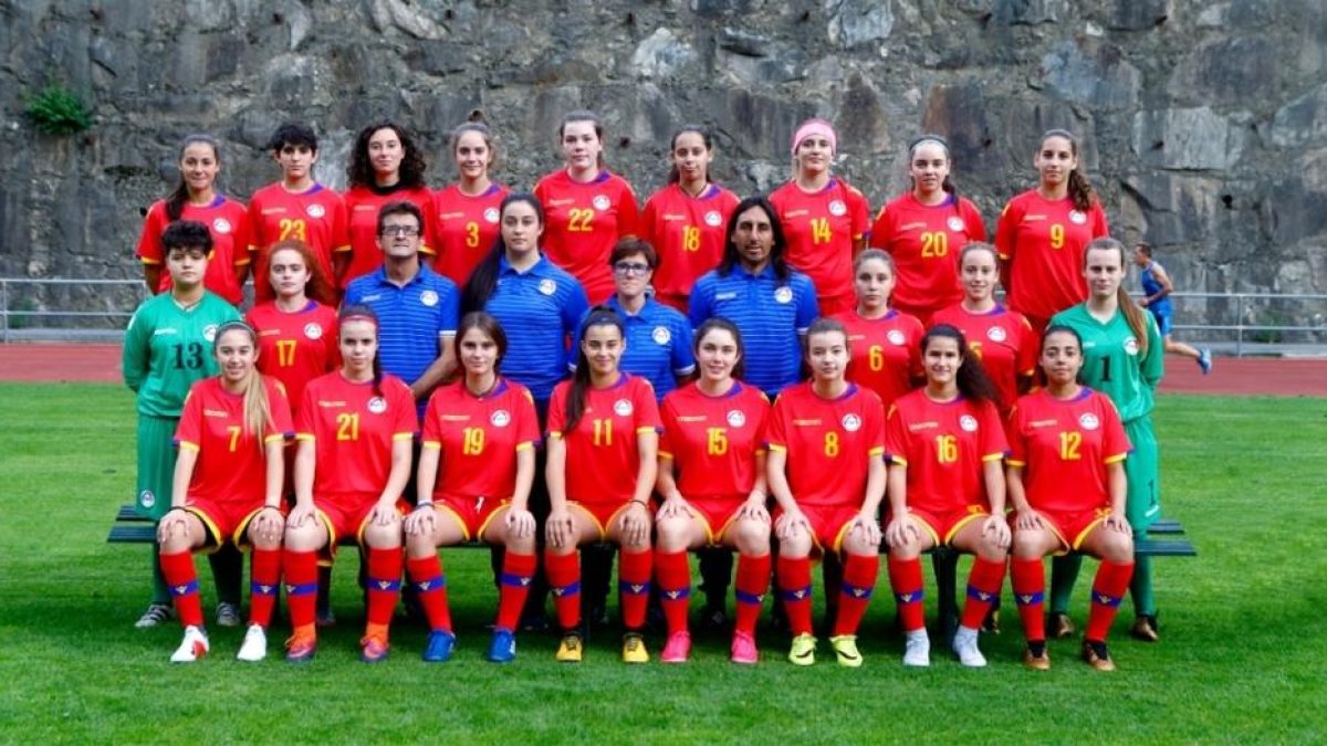 La selecció sub-17 femenina afronta amb il·lusió el Preeuropeu