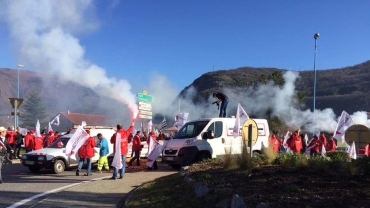 França demana evitar avui els trajectes per carretera