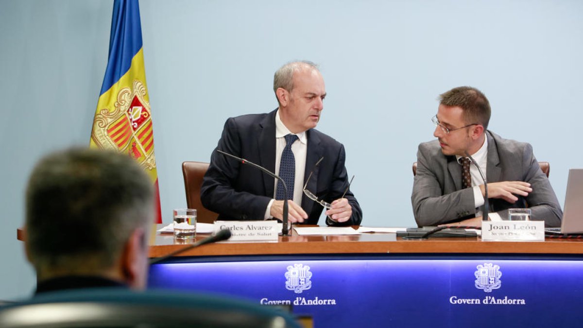 Multes de fins a un milió a la llei de fertilitat