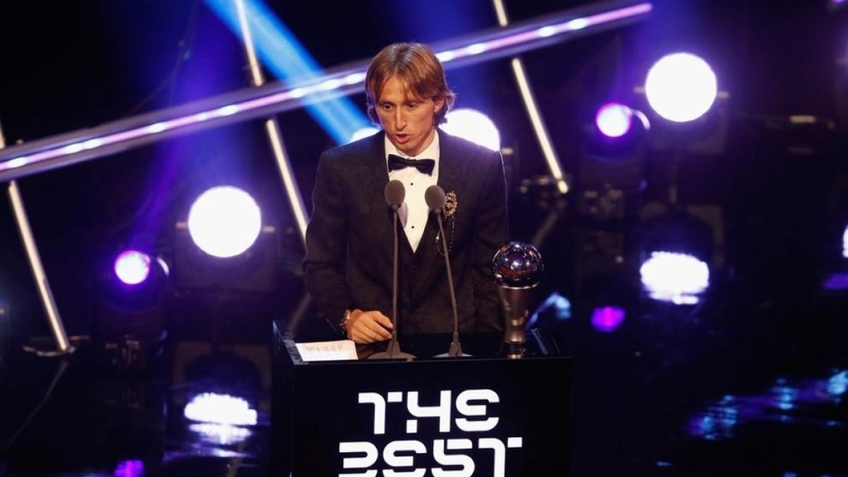 Luca Modric guanya el The Best per davant de Ronaldo