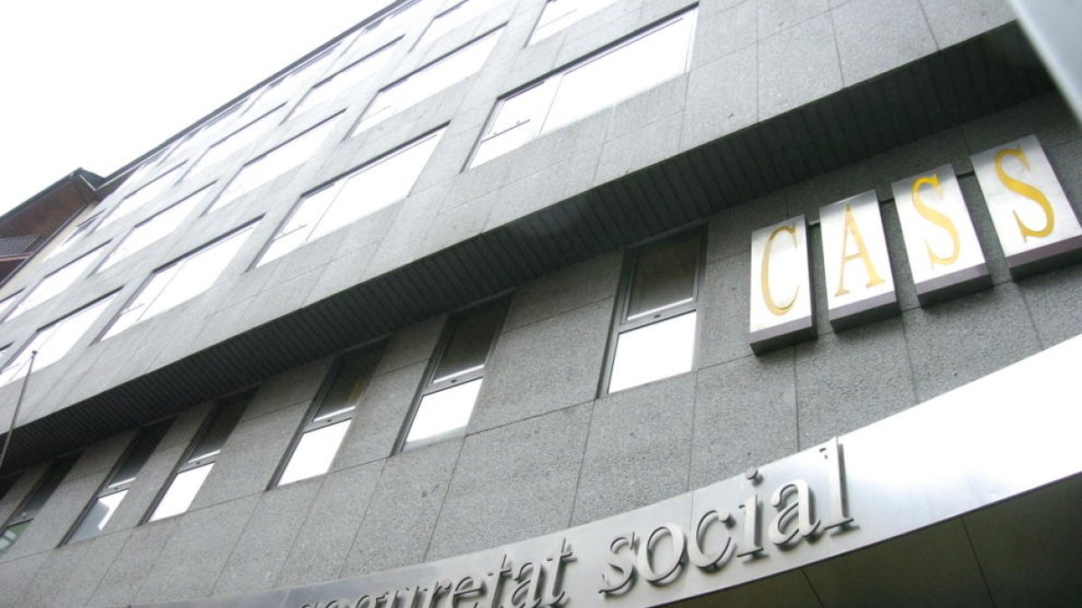 Govern assegura que la CASS “no reemborsa” els avortaments voluntaris