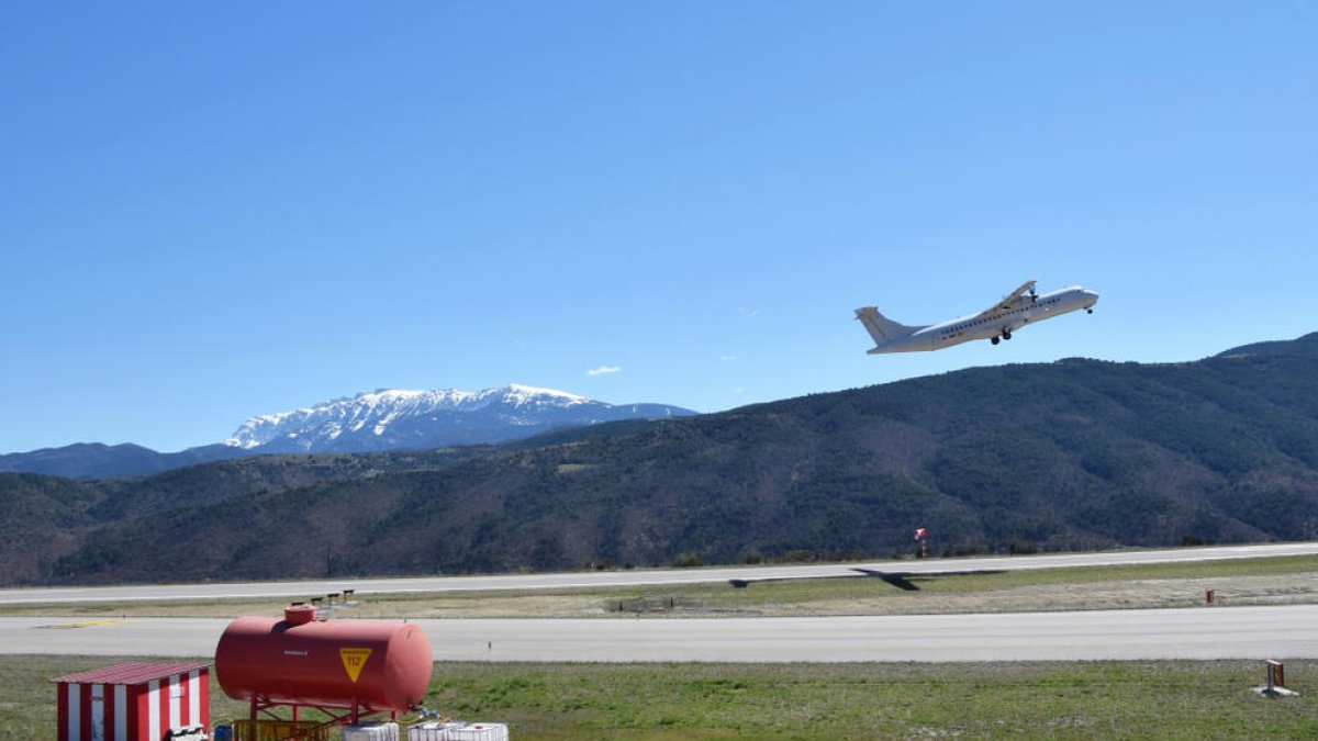 L'aeroport de la Seu operarà amb GPS a la primavera
