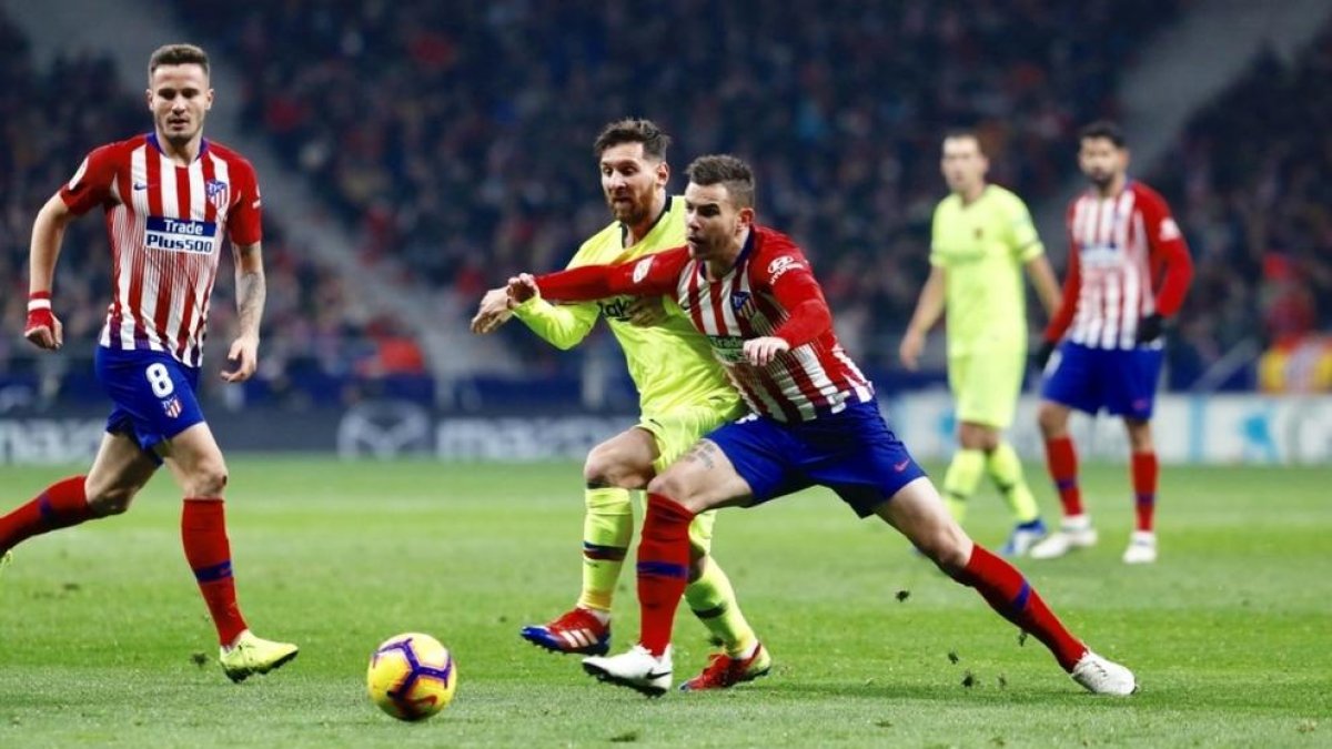 Dembélé salva un punt i el lideratge del Barça al 90