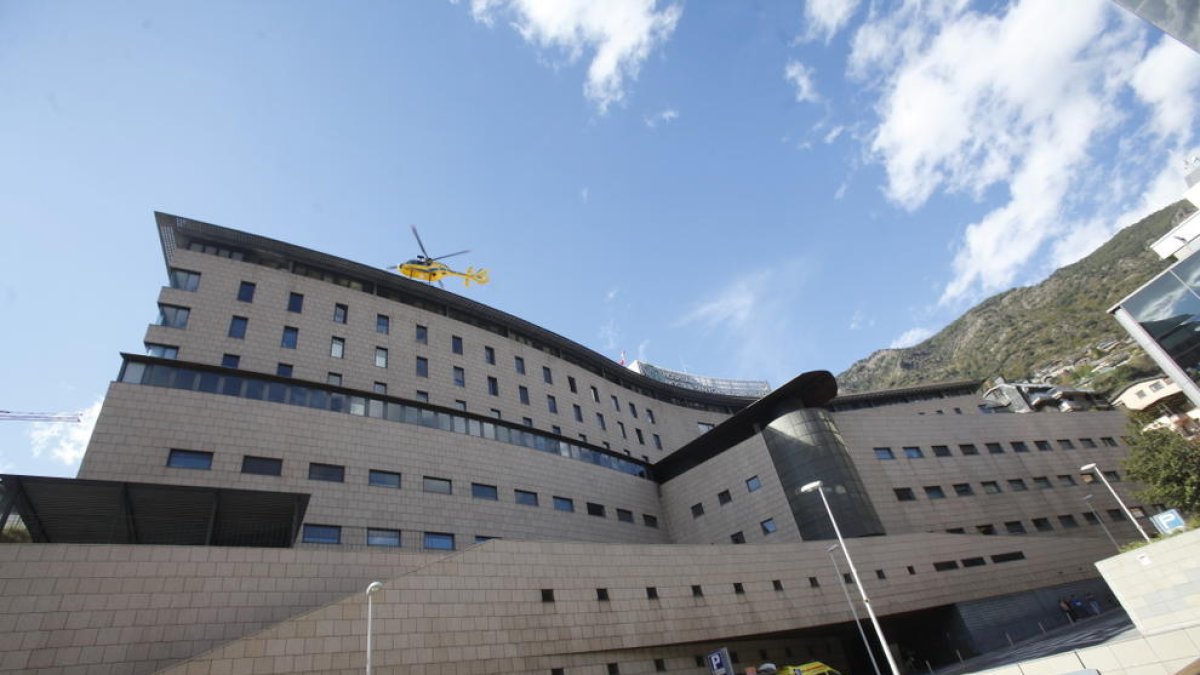 Una anestesista està implicada en el cas de negligència i firma falsa