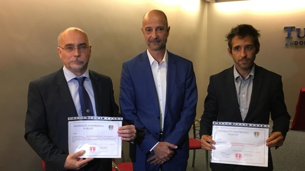 La federació convalida els títols a dos nous docents