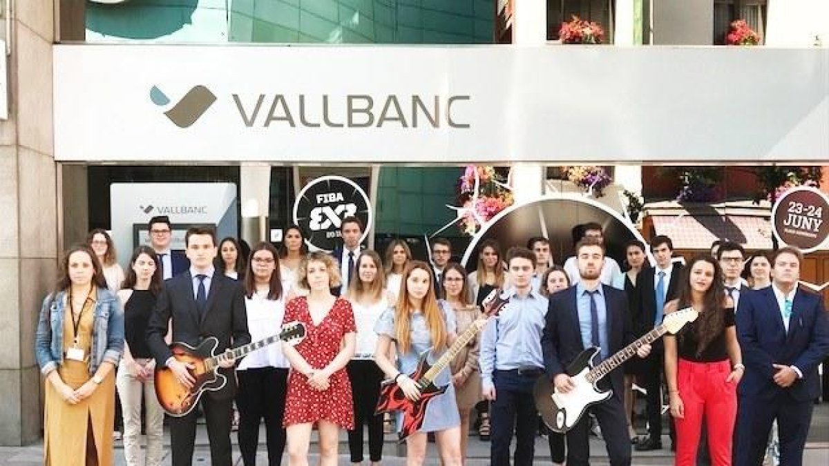 Prop de 130 estudiants andorrans realitzen estades de pràctiques durant l'estiu