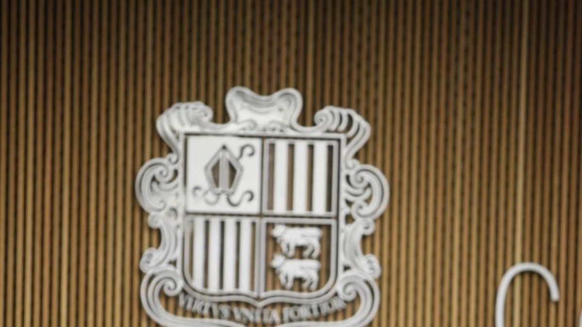 L'executiu haurà de pagar 64.021 euros a Francesc Robert per acomiadament il·legal