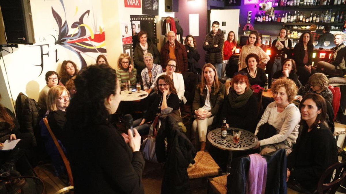 Taula de treball per elaborar la llei d'igualtat entre sexes