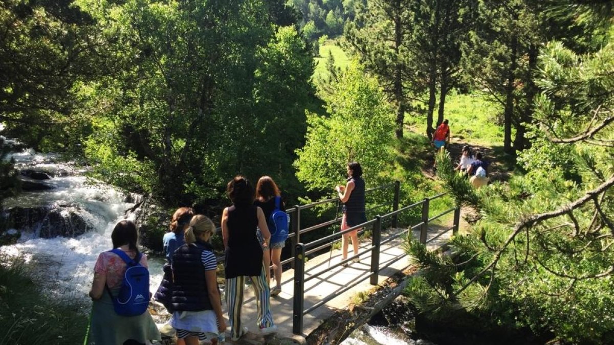 Les agències espanyoles i franceses s'interessen per l'oferta d'estiu del Principat