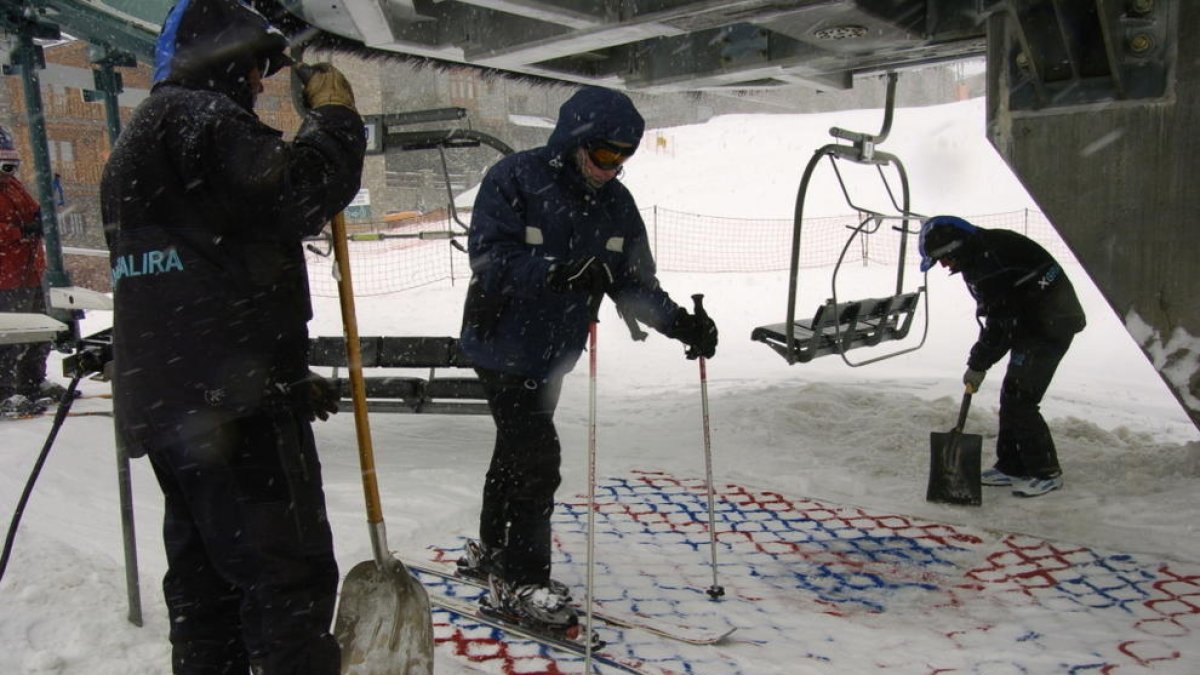 Les estacions busquen 1.500 empleats per a la temporada