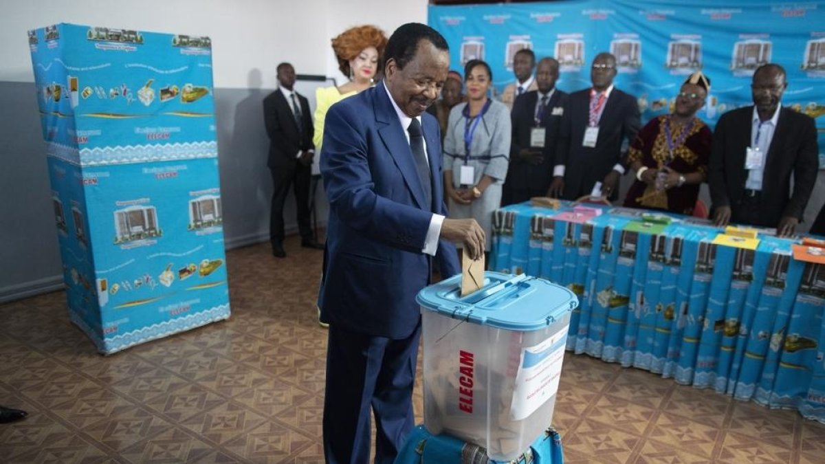 Tres morts i possible frau a les eleccions al Camerun