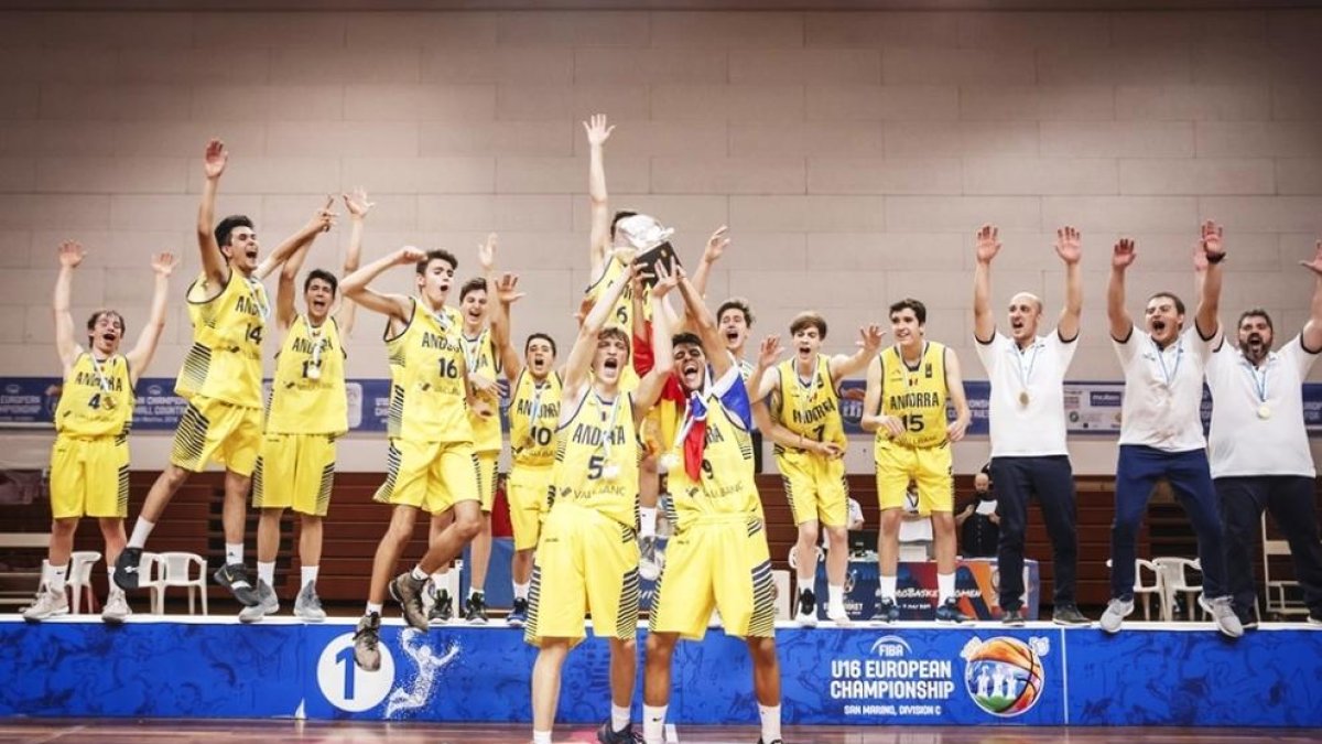 La sub-16 s'exhibeix contra Gal·les i guanya l'Europeu C