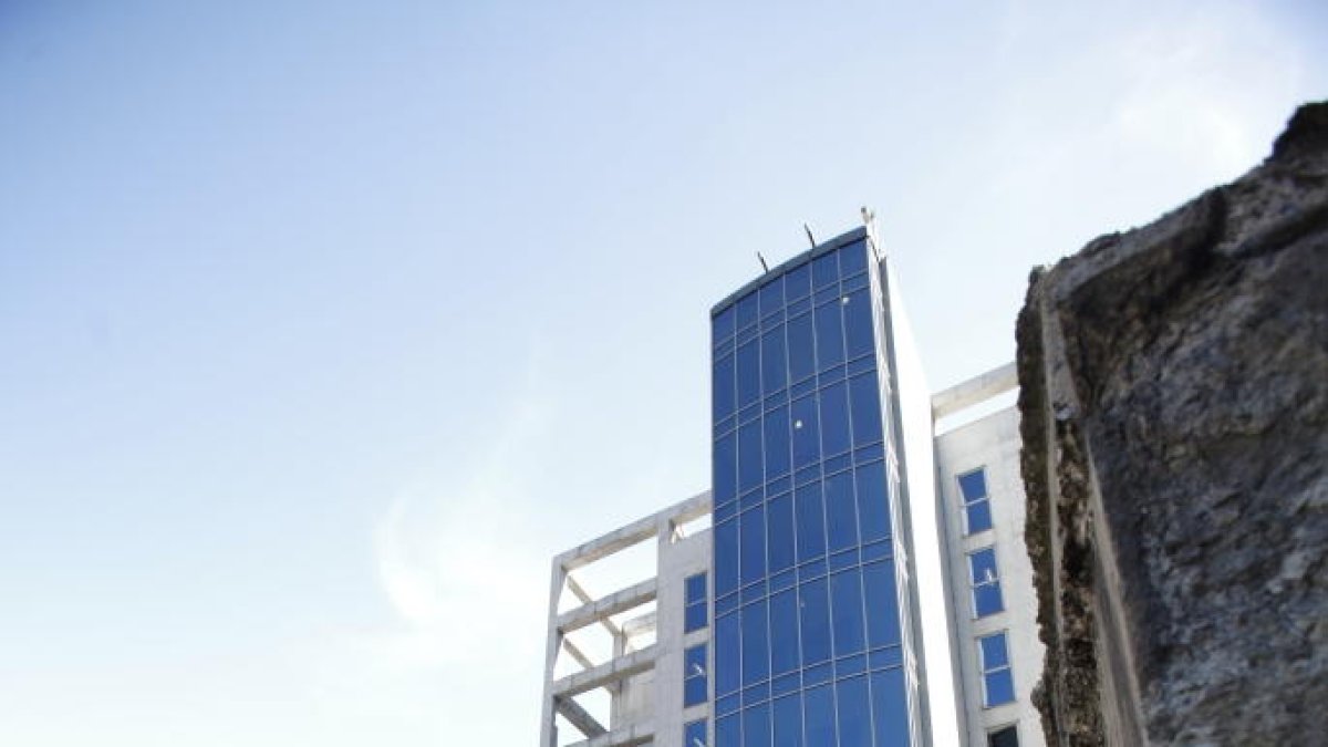 La policia deté un home que s'exhibia davant de menors