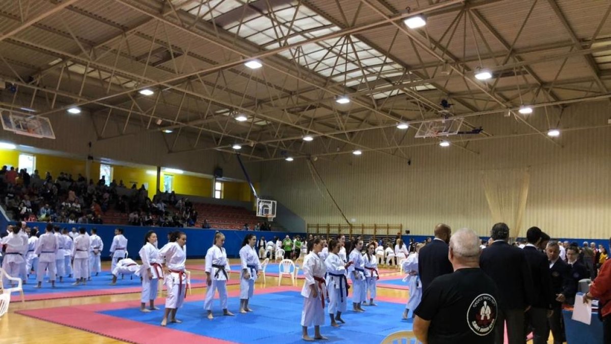 El conte de mai no acabar