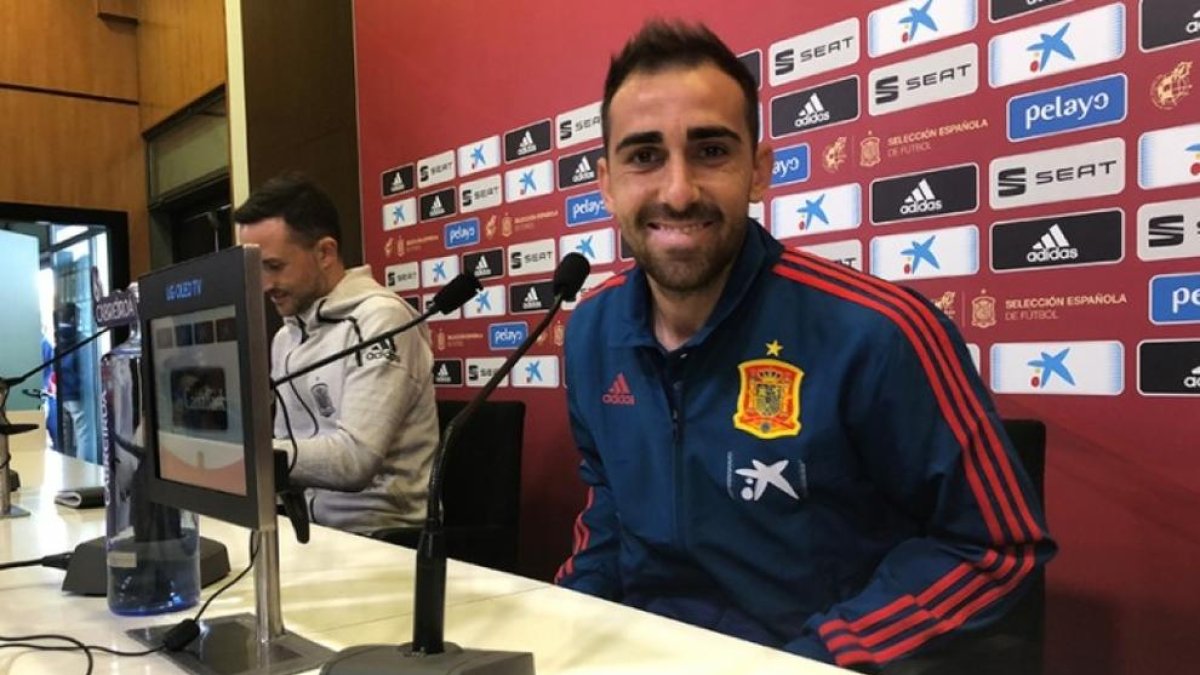 Alcácer admet que va deixar el Barça per ser feliç jugant