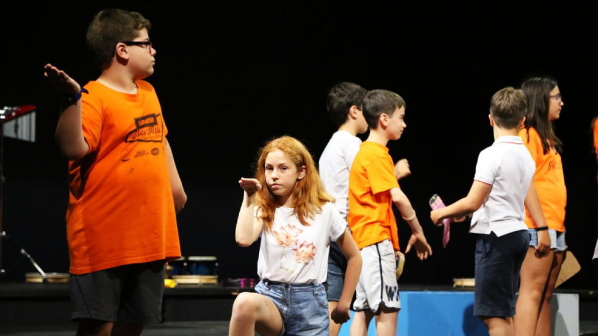 Mig centenar d'alumnes, al Laboratori de les arts