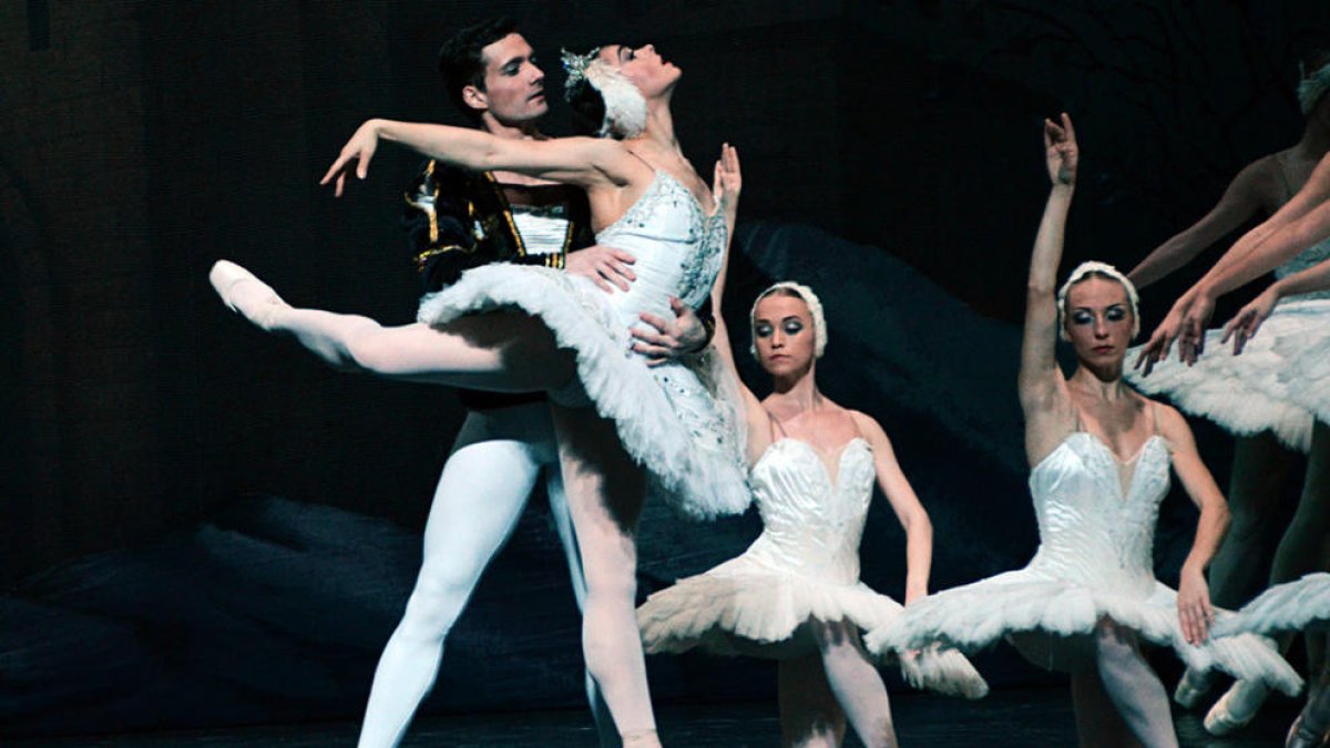 El Ballet de Moscou torna amb 'El llac dels cignes' a la capital