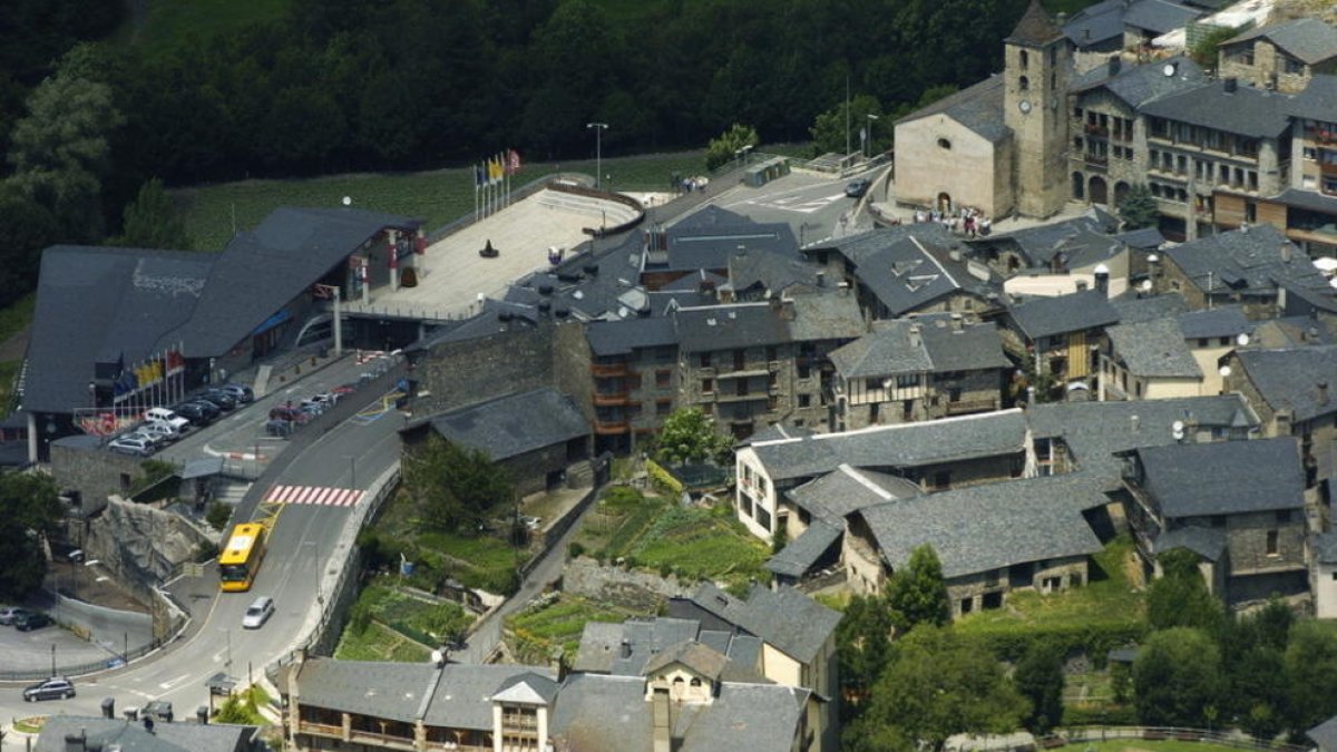 Ordino aprova la reforma del POUP, que permetrà als hotels tenir fins a 120 habitacions