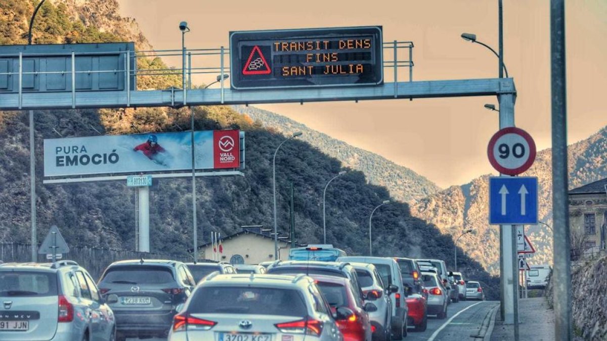 Retencions a l'entrada a Sant Julià de Lòria