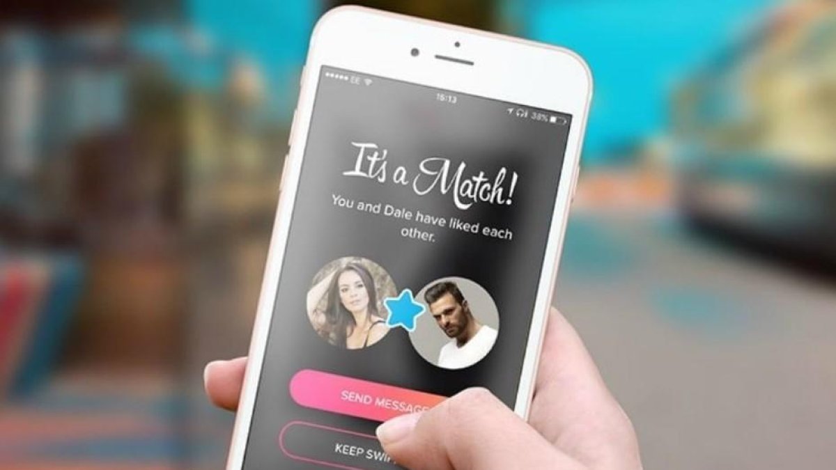 Tinder: Relacions basades en la imatge
