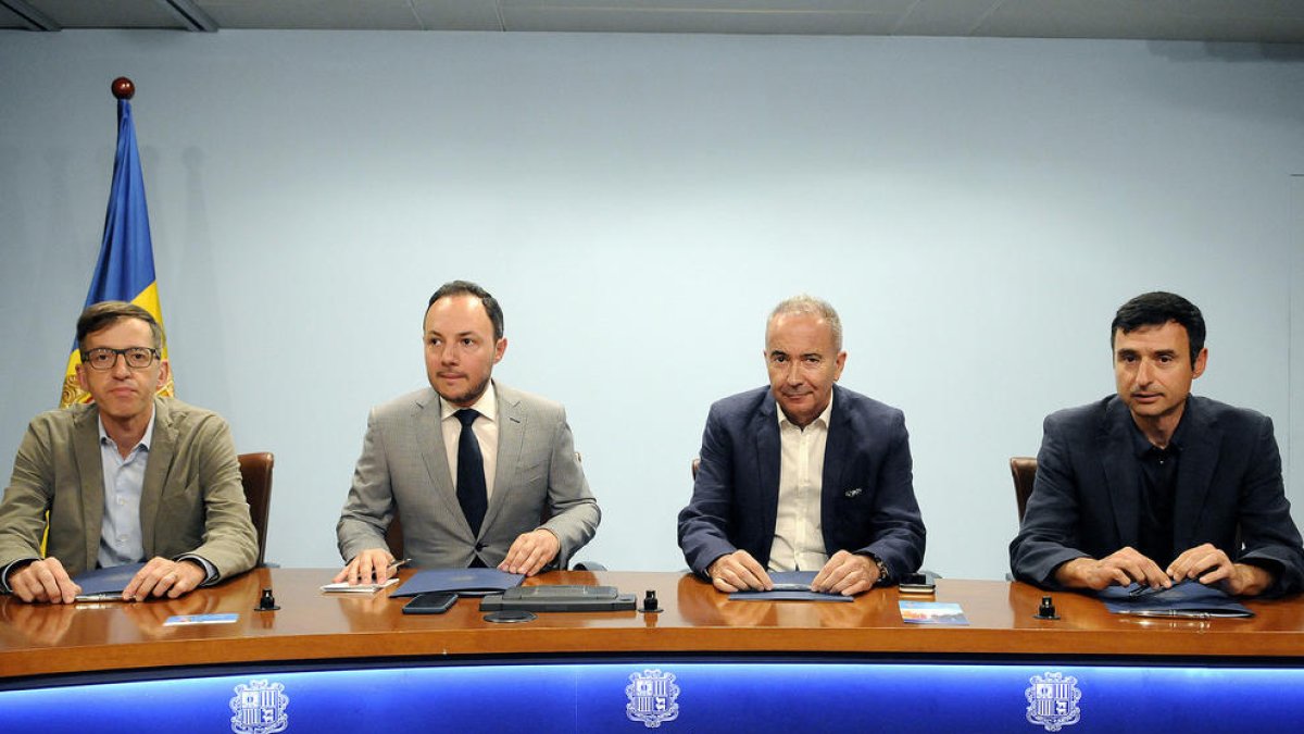 Espot critica l'actitud del PS amb la llei de l'habitatge