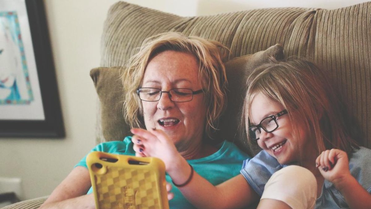 Impacte de la fatiga ocular entre adults i nens