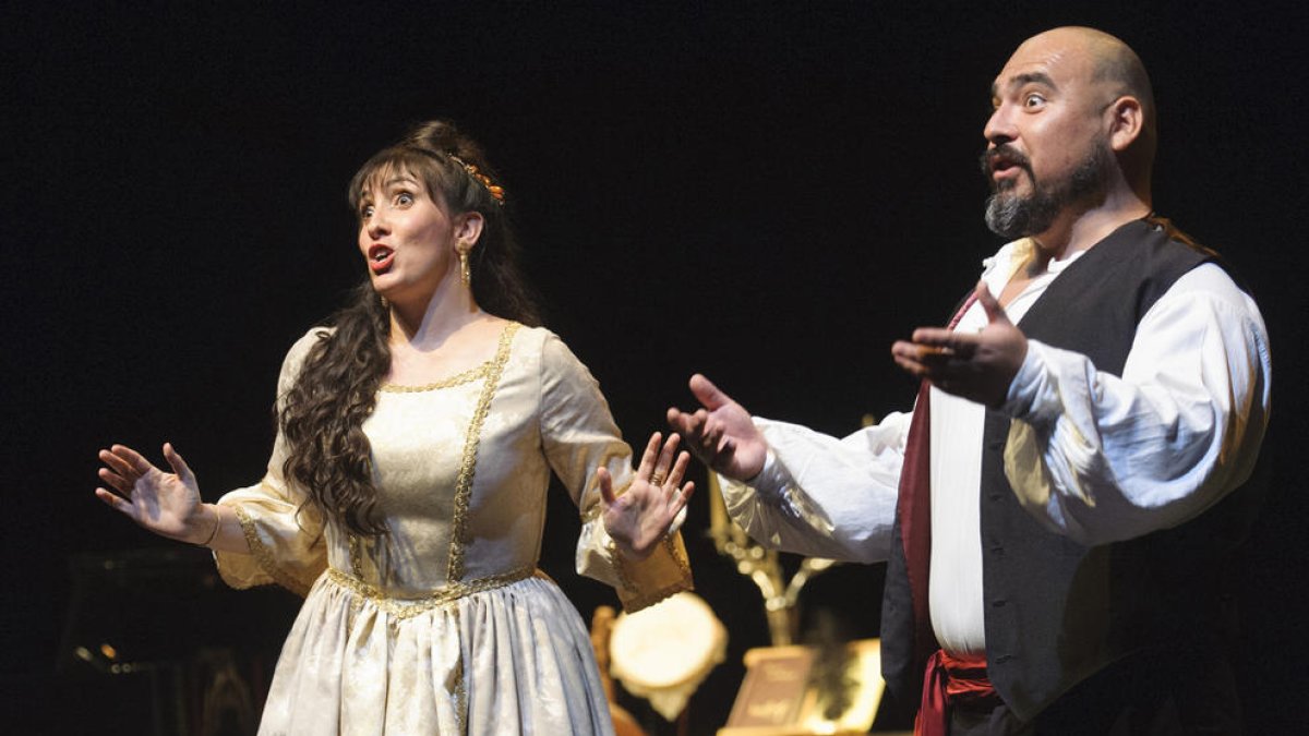 Nit d'homenatge a la icona