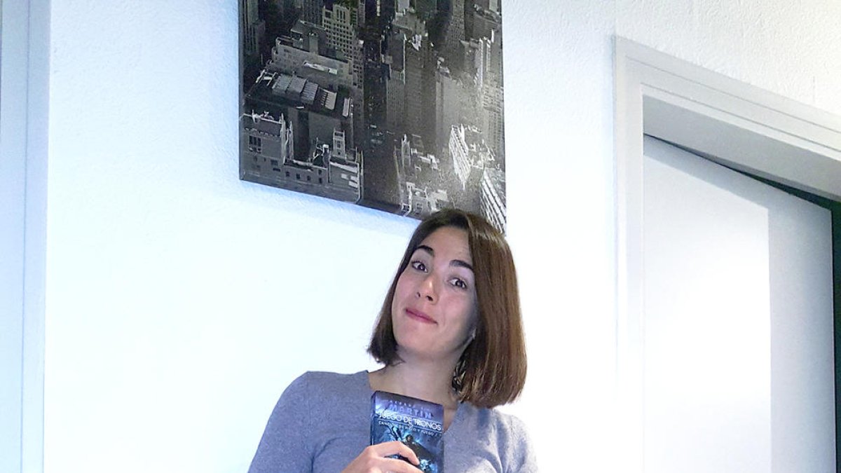 Fidel seguidora de la lluita per aconseguir el Tro de ferro