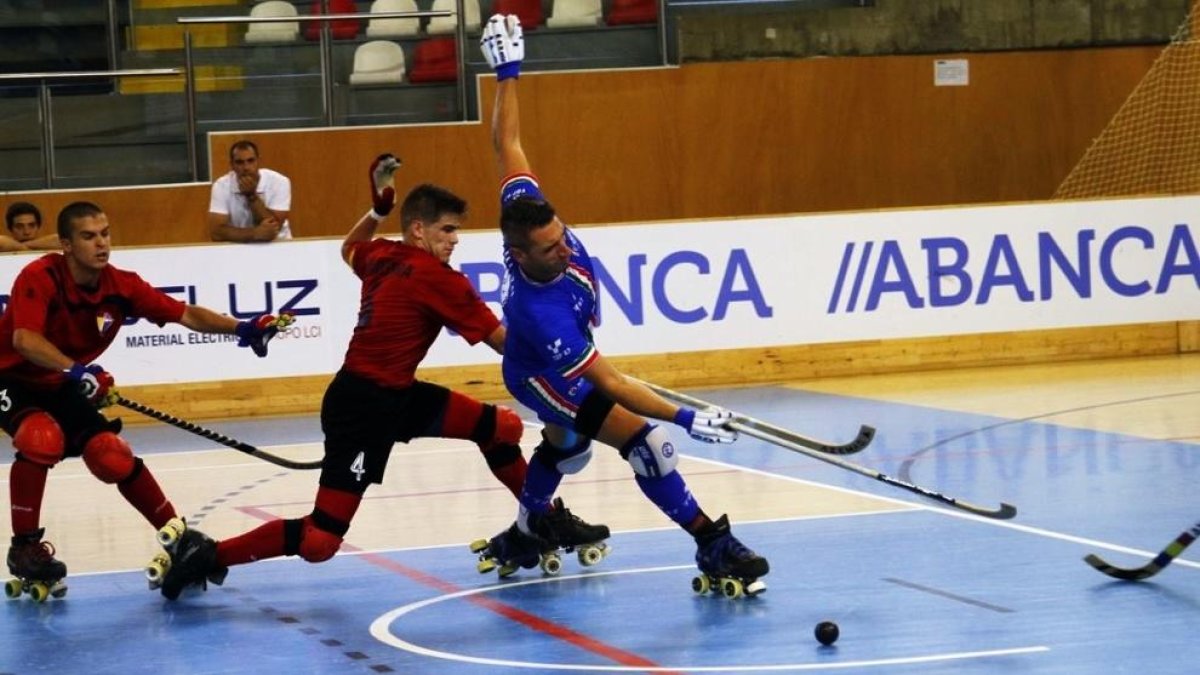 El mal inici condemna la selecció contra els italians (2-6)