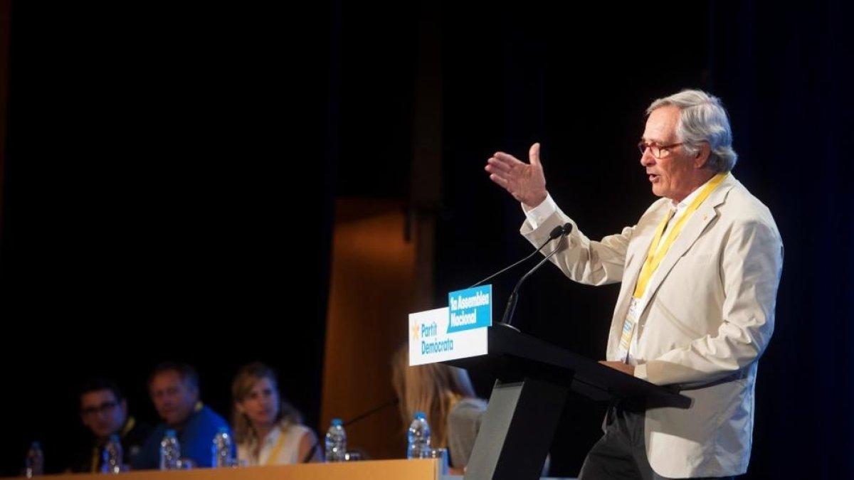 El PDeCAT aprova “fer efectiva la república” de forma “immediata”