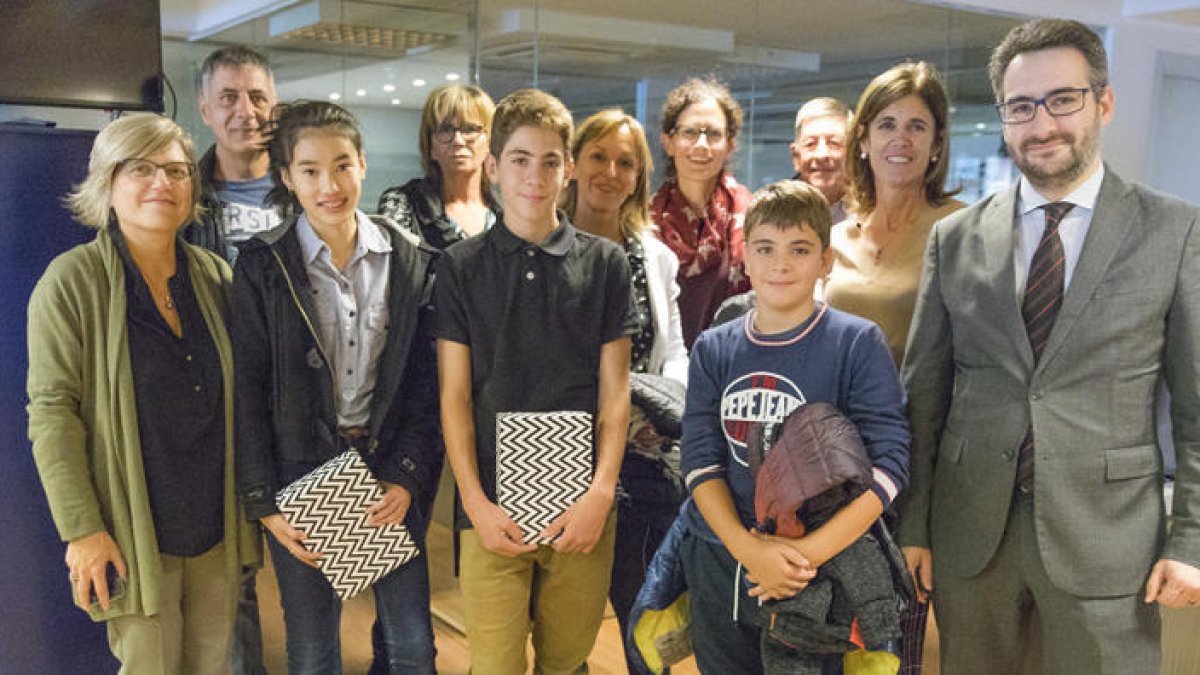 Isaac Alàez i Laura Mateos guanyen el concurs de microrelats