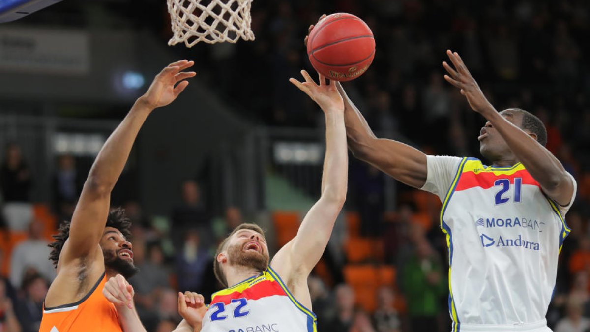 Al Top-16 per primera vegada a la història (88-80)