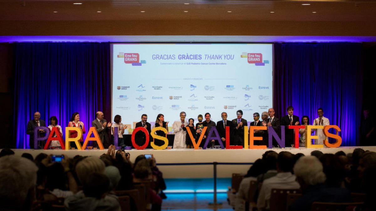 Messi s'uneix a la lluita contra el càncer infantil