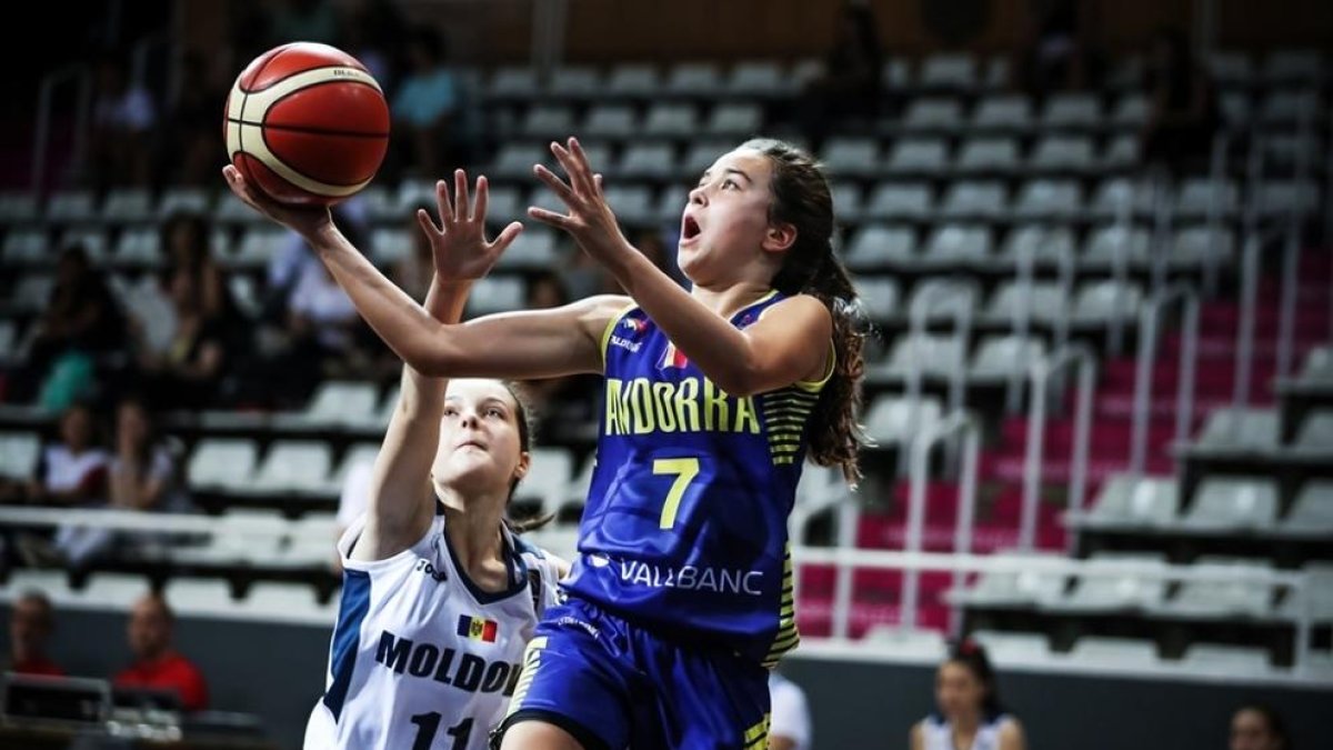 Pas endavant d'Andorra tot i perdre el partit a l'últim segon (56-54)