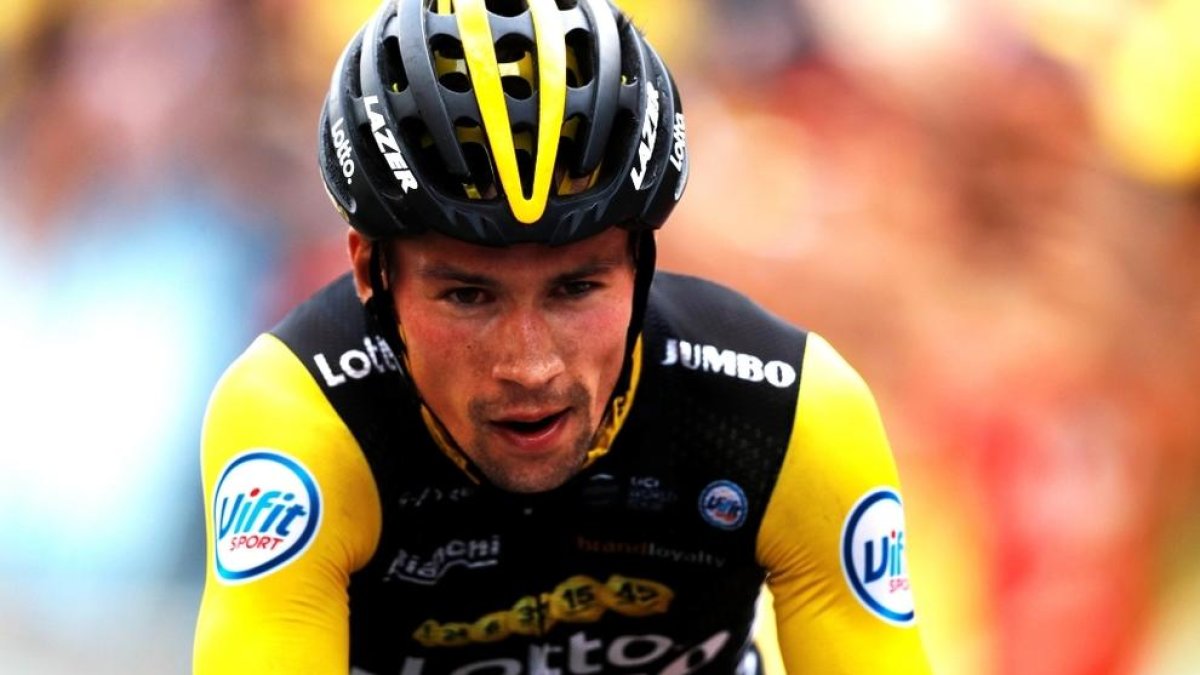 Roglic colpeja a la muntanya i desbanca Froome del podi