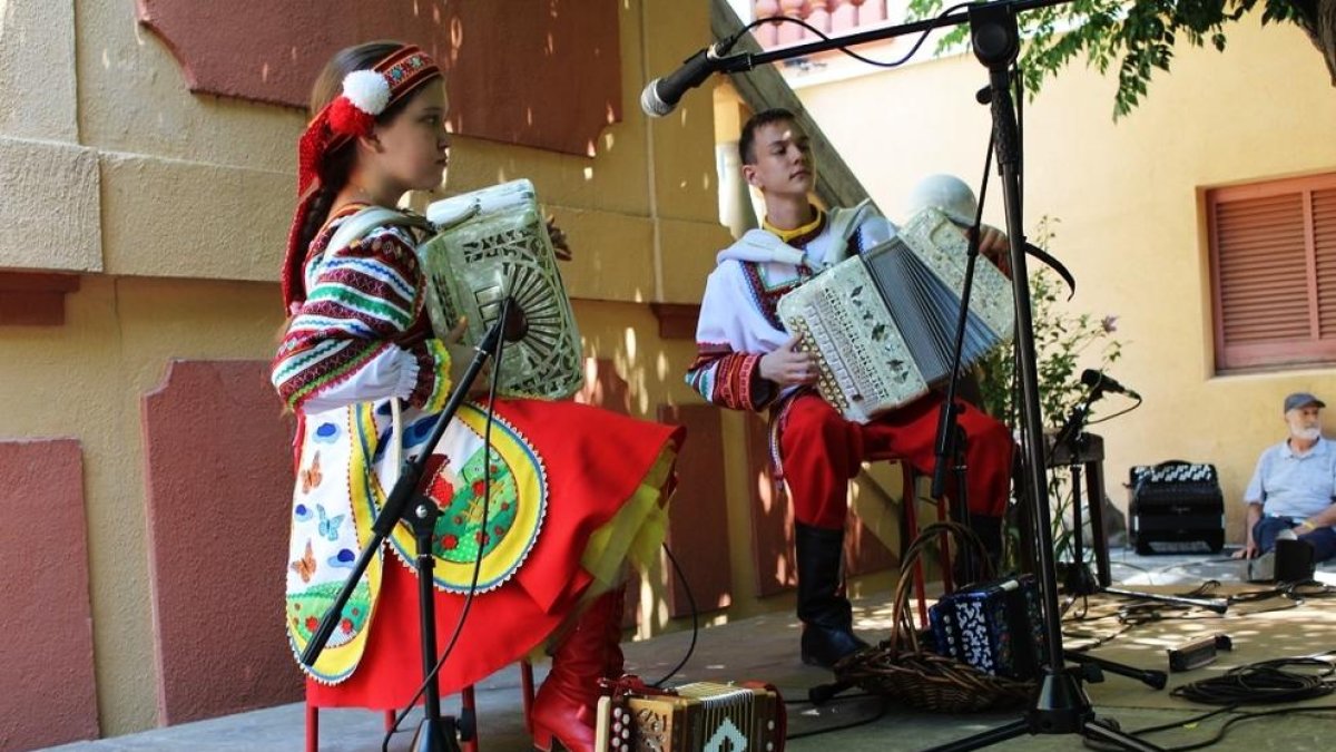 Inici a la Seu de la Trobada d'acordionistes d'enguany