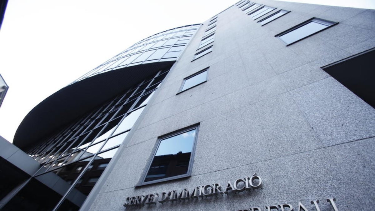 29 anys insuficients