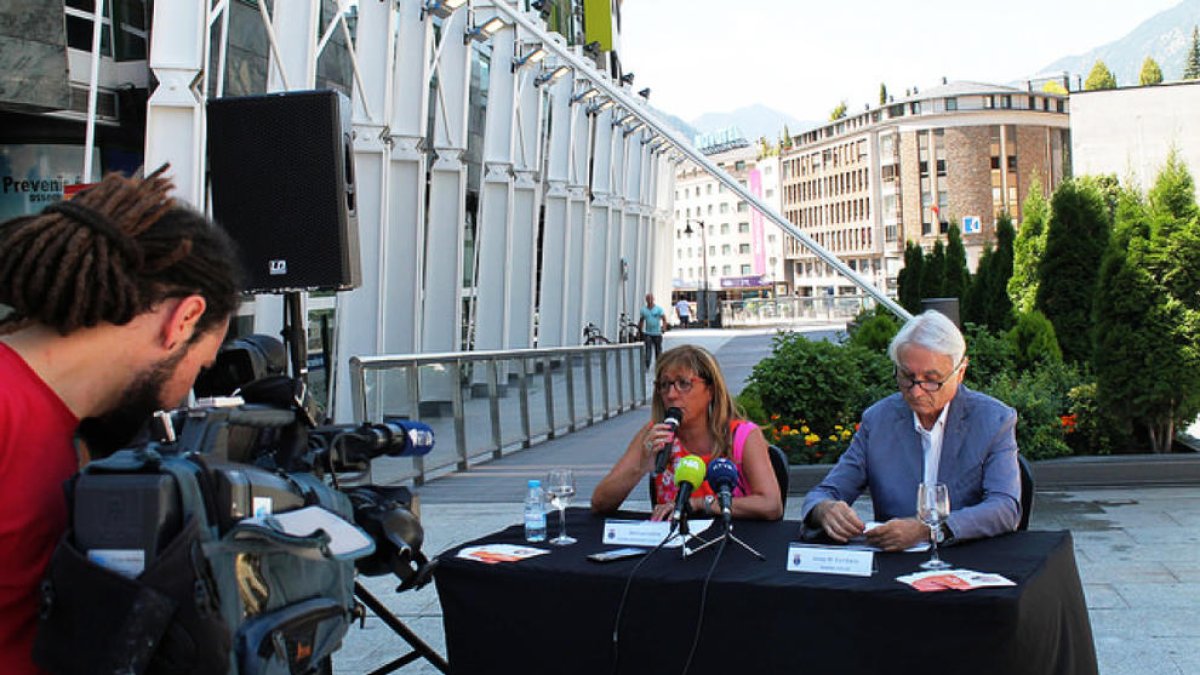 Nou concerts passaran pel programa de la plaça de la Rotonda