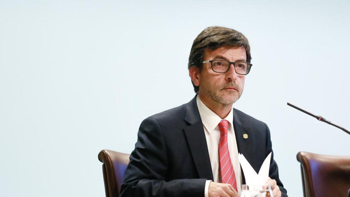 El ministre portaveu, Jordi Cinca, durant la roda de premsa posterior al Consell de ministres