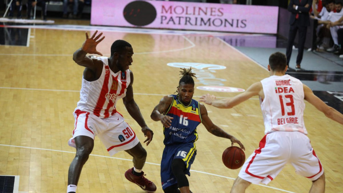 Gener entre gegants per al MoraBanc