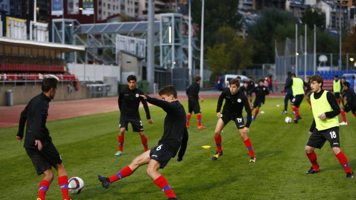La selecció sub-17 s'estrena amb una derrota contra Itàlia