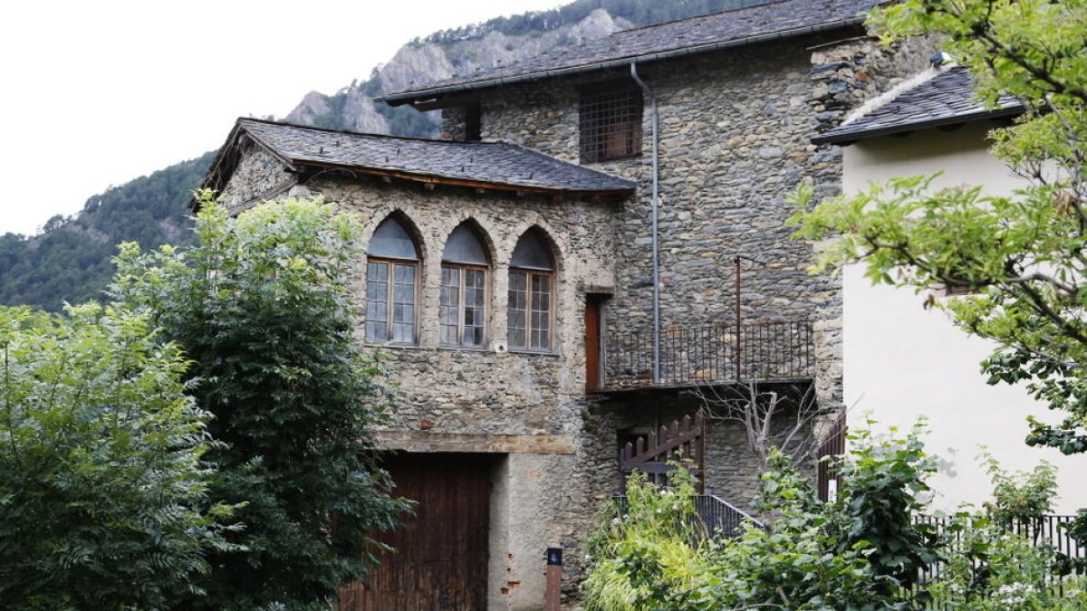 Segona fase de l'inventari de béns mobles de Casa Rossell