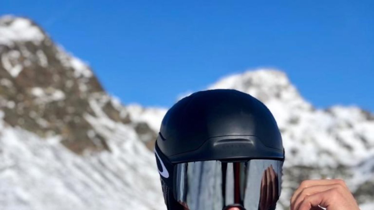 Àxel Esteve guanya a Panorama i dos supergegants per a 'Cande' Moreno
