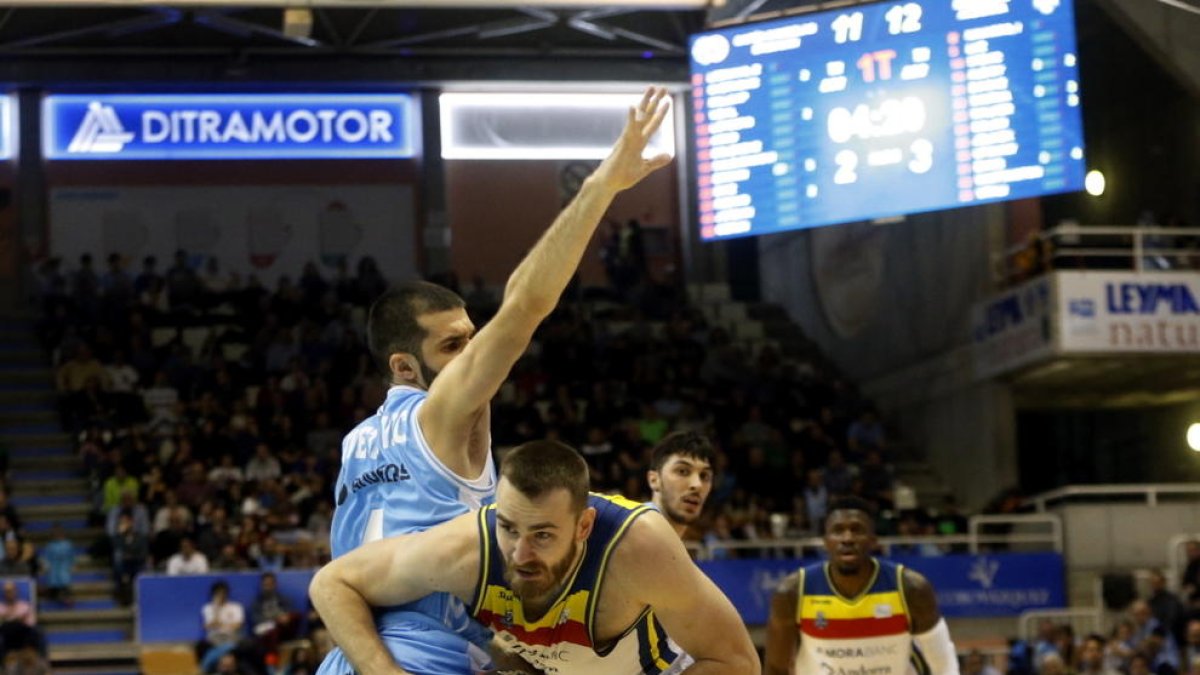 El MoraBanc cau a Lugo i perd gairebé l'opció de la Copa de Rei (85-79)