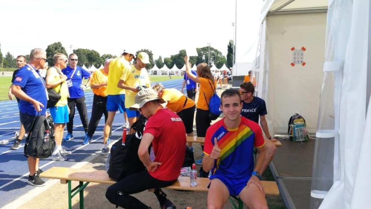 Carles Gómez, lluny de la seva marca