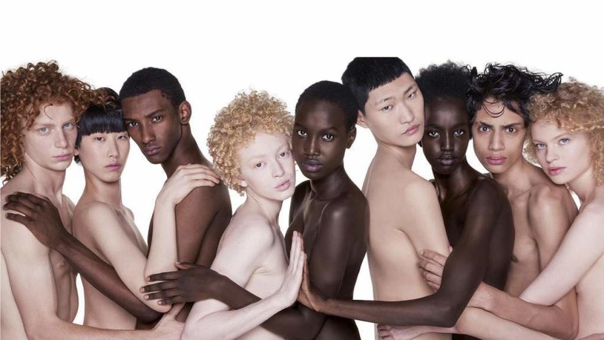 Benetton ha utilitzat models completament nus