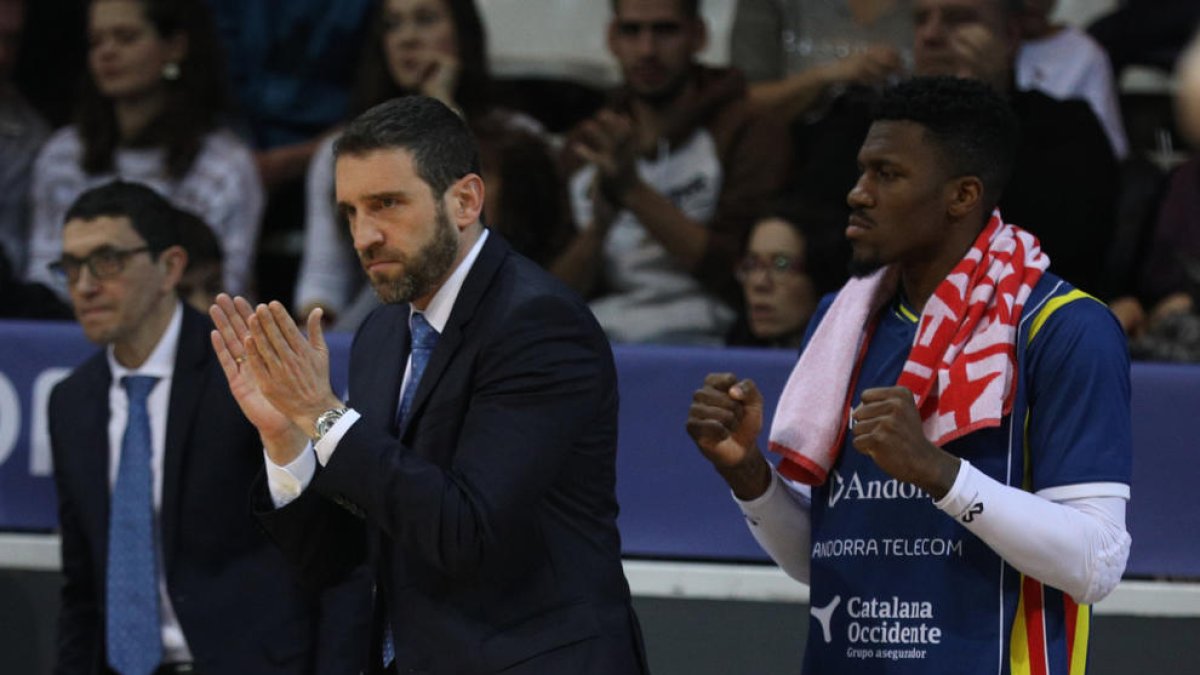 “Partit complet amb llacunes”