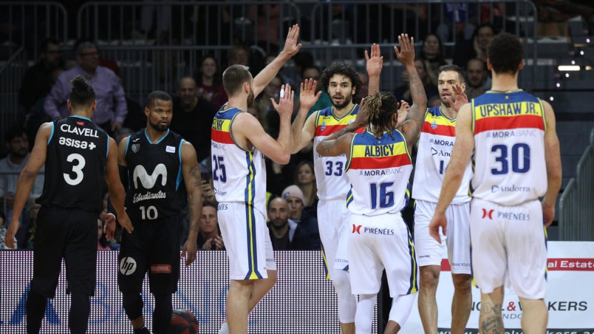 Aïllar-se de la Copa